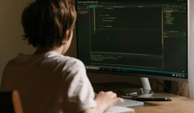 Sakarya'da Gençler İçin Yazılım Yarışması Başlıyor