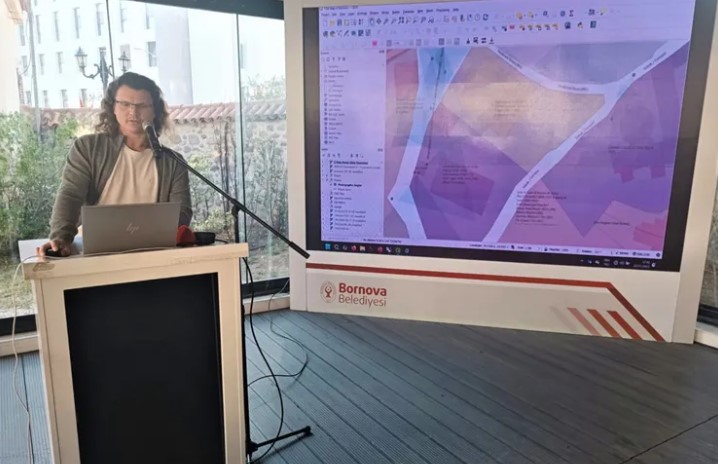 İzmir Bornova’nın Geçmişi Dijital Ortamda Geleceğe Taşınıyor