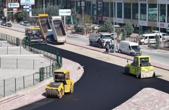 Karatay’da 2025 Asfalt Sezonu Yakamoz Caddesi’nde Başladı