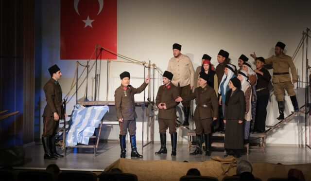 Büyükşehir ve İlçelerde Sanat Rüzgarı Esiyor