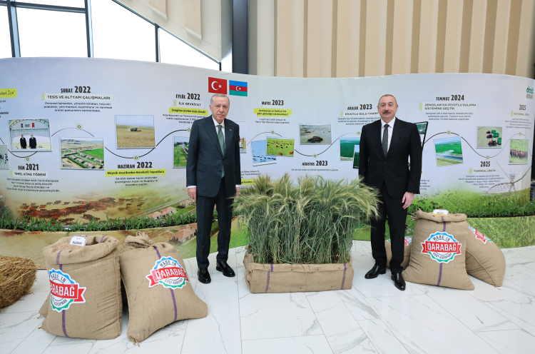 Laçın’ın Sembolik Anahtarları Erdoğan ve Aliyev’de