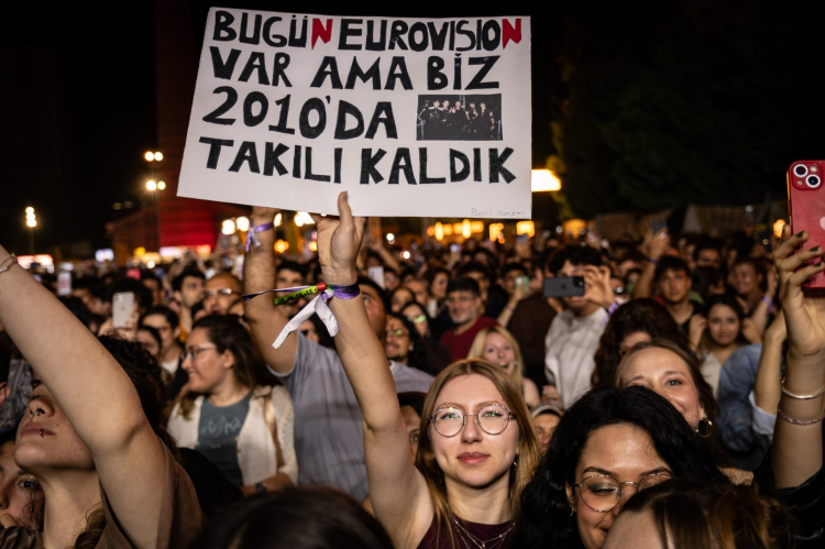 maNga, Erdek’te 19 Mayıs Coşkusunu Rekor Katılımla Kutladı!