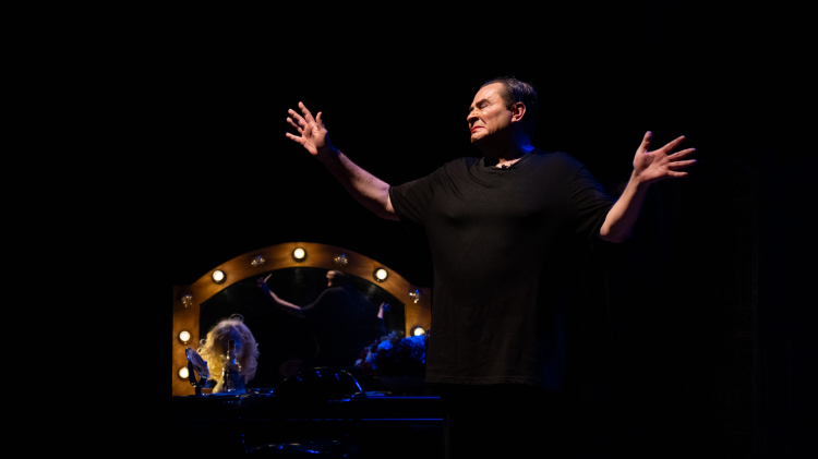 Armağan Çağlayan’dan Büyük Başarı: “Seyfi Bey” Kapalı Gişe!