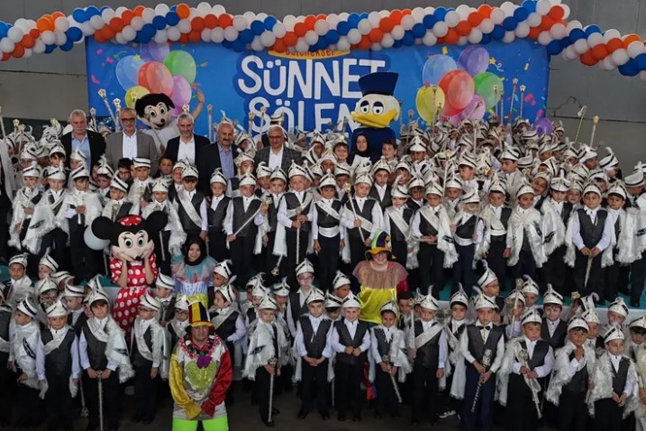 Gebze Belediyesi’nin Geleneksel Sünnet Şöleni Coşkuyla Gerçekleşti