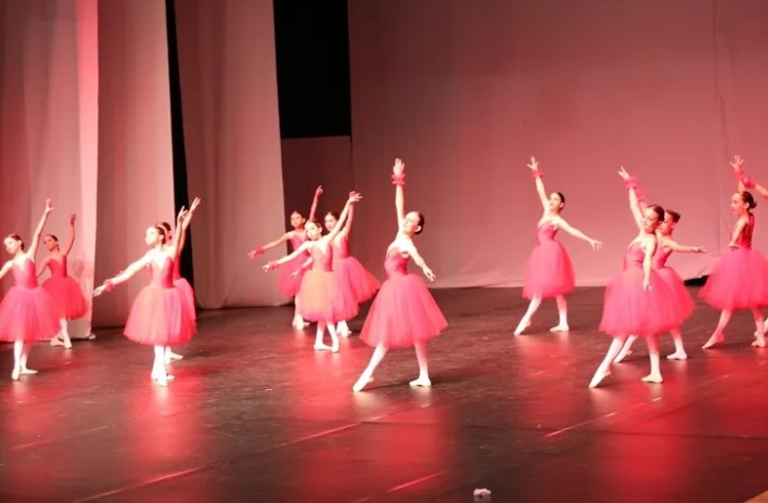 Muğla’da Yıl Sonu Bale Resitali Beğeni Topladı