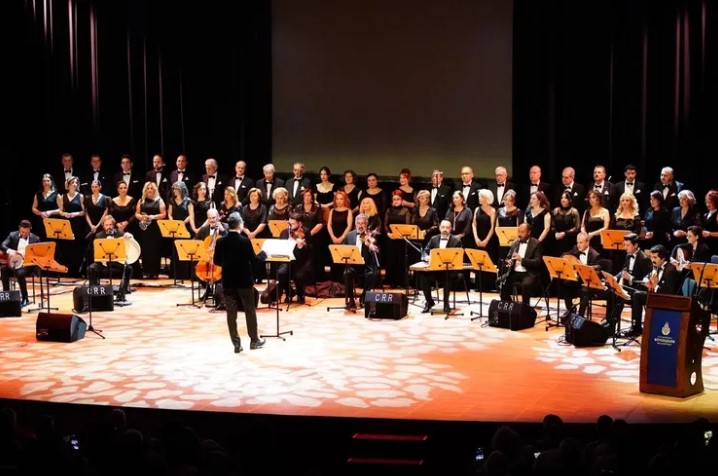 “Sesler ve Renkler” Artvin’de Sanat Rüzgarı Estiriyor