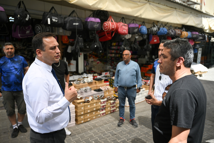 Başkan Ömer Eşki'den Çamdibi Esnafına Ziyaret