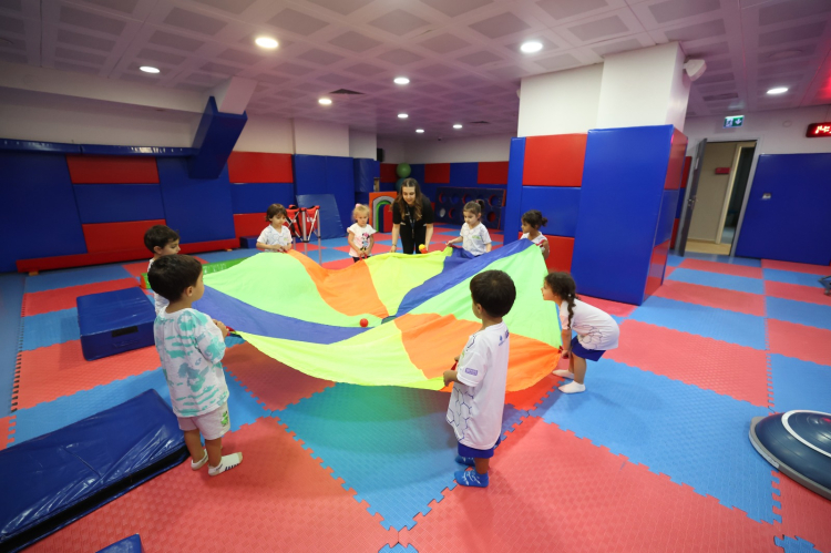 Büyükşehir, On Binlerce Çocuğu Sporla Buluşturuyor