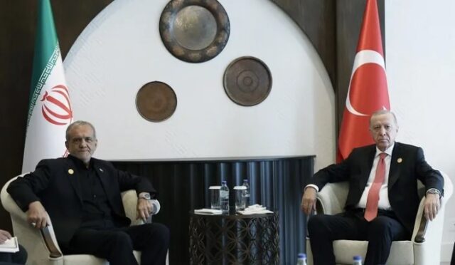 Erdoğan ve Reisi, Azerbaycan’da Bir Araya Geldi