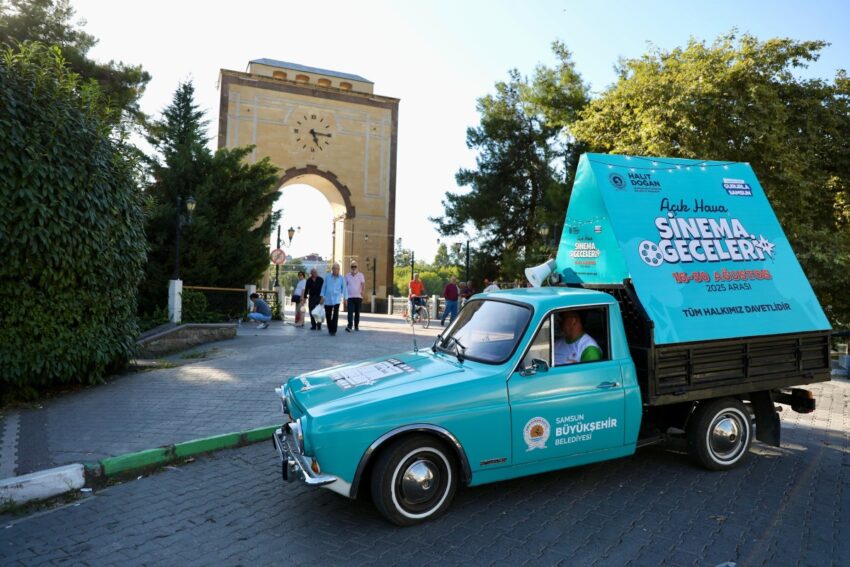 Samsun’da Açık Hava Sinema Gecelerine Yoğun İlgi Sürüyor