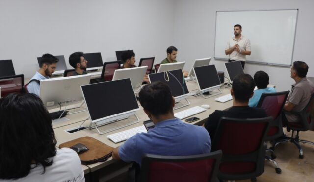 Urfa’da Teknoloji ve Eğitim Buluşması: Vision Lab Açıldı Urfa’da Teknoloji ve Eğitim Buluşması: Vision Lab Açıldı