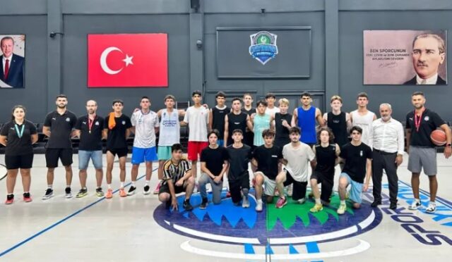 Çayırova’da genç basketbolcuların seçimi yapıldı