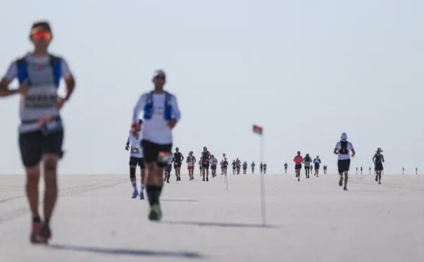 Tuz Gölü’nün Bembeyaz Sonsuzluğunda Yarış Heyecanı! Tuz Gölü’nün Bembeyaz Sonsuzluğunda Yarış Heyecanı!
