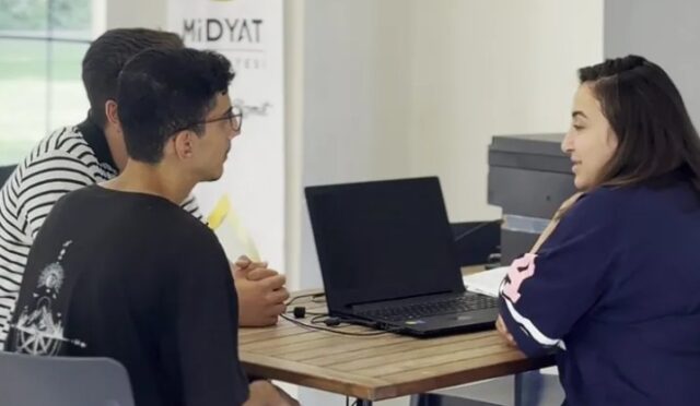 Midyatlı Gençlere Ücretsiz Tercih Hizmeti Midyatlı Gençlere Ücretsiz Tercih Hizmeti