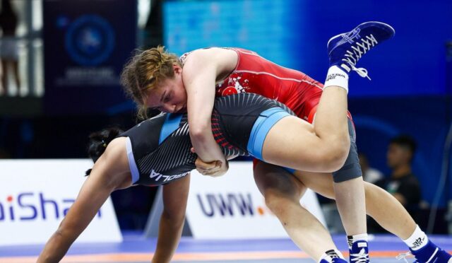 Trabzonlu Güreşçi Beyza Nur Akkuş Dünya Üçüncülüğünü Kazandı