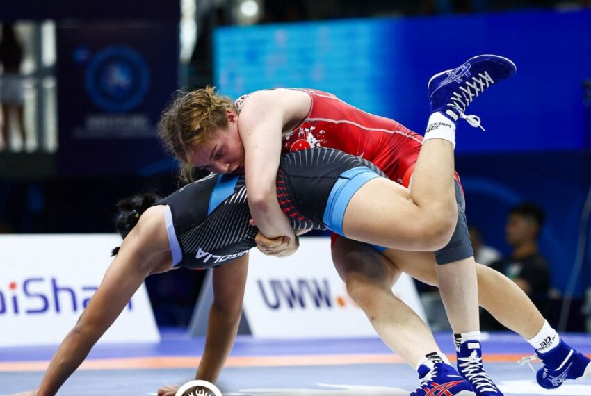 Trabzonlu Güreşçi Beyza Nur Akkuş Dünya Üçüncülüğünü Kazandı