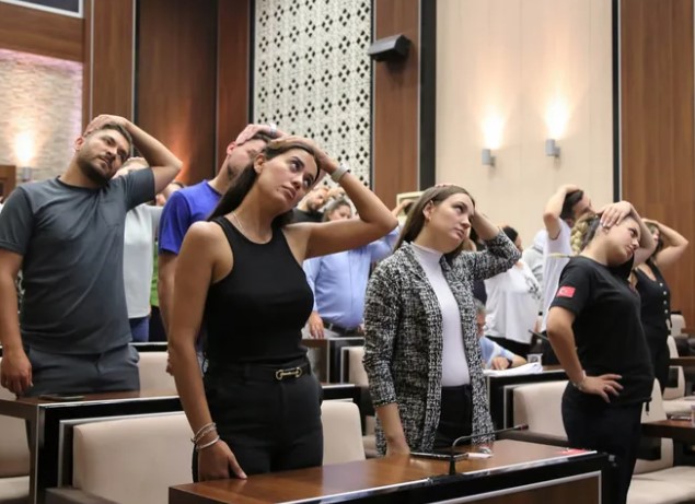 Ankara Keçiören’de Personel Sağlık Eğitimi Aldı