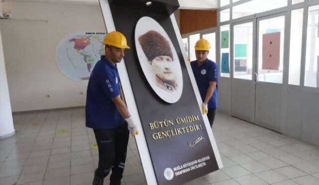 Muğla’da Okullar Yenileniyor, Değerler Korunuyor Muğla’da Okullar Yenileniyor, Değerler Korunuyor