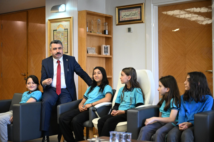 Bursa Yıldırım’da Eğitim İçin Tam Destek Veriliyor Bursa Yıldırım’da Eğitim İçin Tam Destek Veriliyor