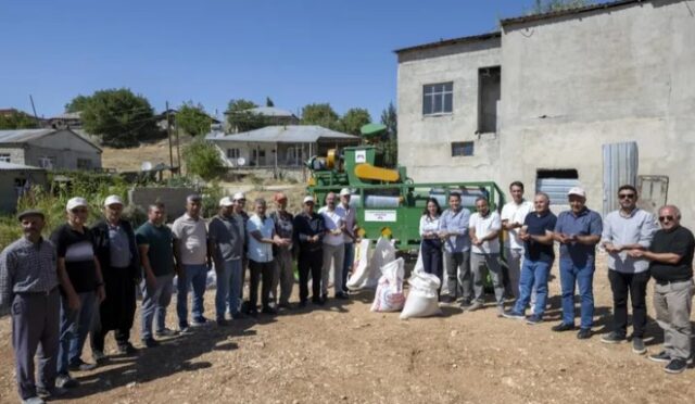 Mersin Büyükşehir’den Tahıl Üretimine Kalite Katkısı Mersin Büyükşehir’den Tahıl Üretimine Kalite Katkısı