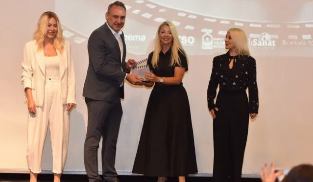 Sinemaseverler Yıldırım’da Kısa Film Festivali’nde Buluştu Sinemaseverler Yıldırım’da Kısa Film Festivali’nde Buluştu