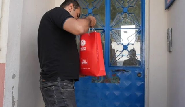 Maltepe Belediyesi’nden 74 Bin Kişiye Sıcak Yemek Desteği Maltepe Belediyesi’nden 74 Bin Kişiye Sıcak Yemek Desteği