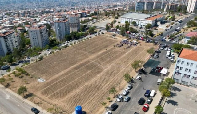 Bornova’da Kadınların Emeğiyle Büyüyen Üretim
