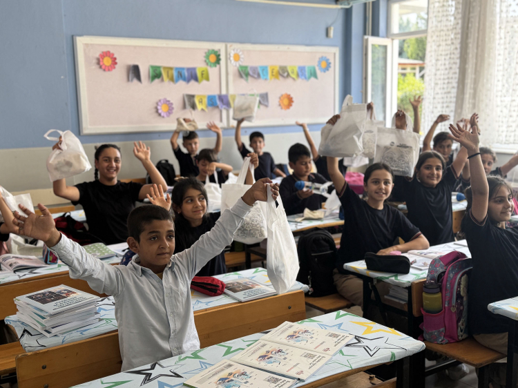 Sakarya Büyükşehir’den Miniklere İlk Hafta Desteği