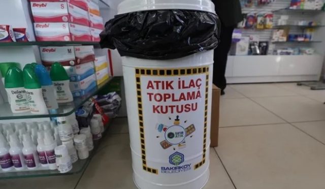 Bakırköy’de Atık İlaçlar Güvenle Toplanıyor Bakırköy’de Atık İlaçlar Güvenle Toplanıyor