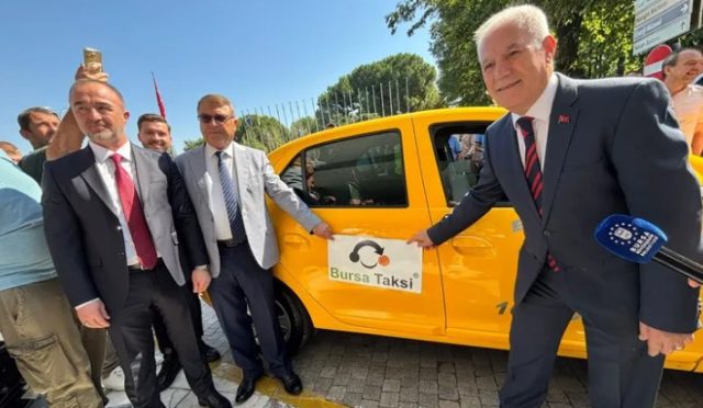 Bursa’da Takside Dijital Dönüşüm: ‘Bursa Taksi’ Uygulaması Kullanıma Açıldı