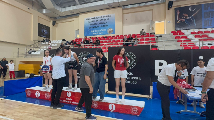 Bilecik’te Kick Boks Etkinliği Büyük İlgi Gördü!