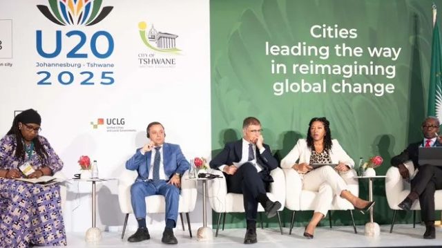 İzmir’in Gıda Güvencesi Modelleri U20 Zirvesi’nde Gündemde İzmir’in Gıda Güvencesi Modelleri U20 Zirvesi’nde Gündemde