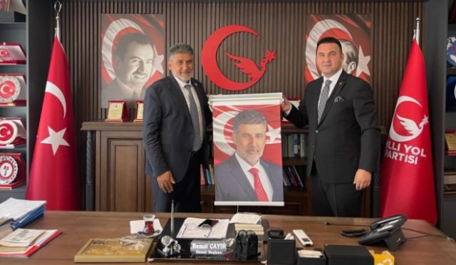 TÜMKON Heyeti Milli Yol Partisi’ni Ziyaret Etti