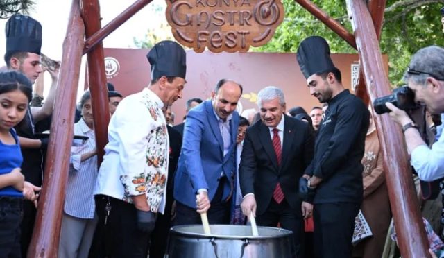Konya’da 3. Gastronomi Festivali Coşkusu Konya’da 3. Gastronomi Festivali Coşkusu