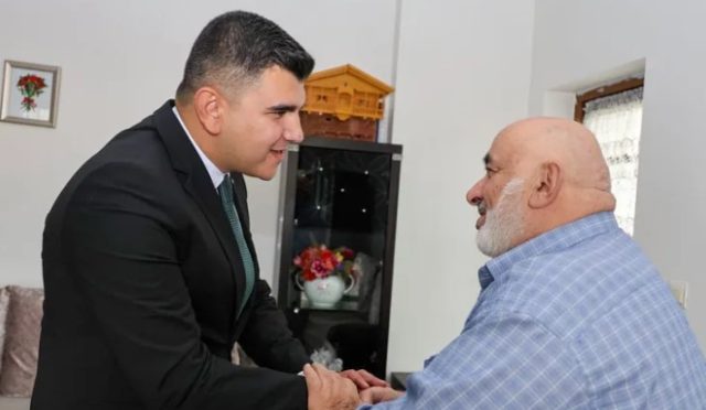 Artvin Vali Vekili Erdoğan, Kıbrıs Gazisini Evinde Ziyaret Etti