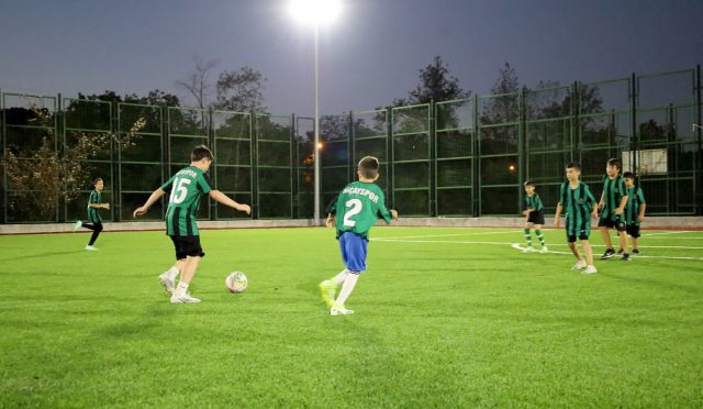 Sapanca Akçay Futbol Tesisleri Gençlere Hazır