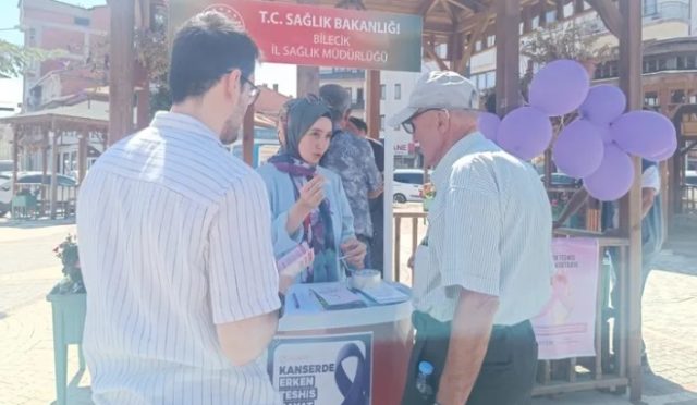 Bilecik’te Halk Sağlığı Haftasında Vatandaşlara Bilinçlendirme Etkinliği Bilecik’te Halk Sağlığı Haftasında Vatandaşlara Bilinçlendirme Etkinliği