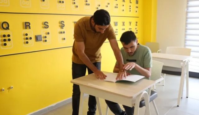 Kocaeli’de Eğitimde Engelsiz Dönem Kocaeli’de Eğitimde Engelsiz Dönem