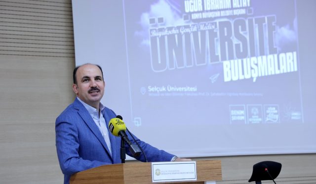 Konya’da Üniversite Öğrencilerine 10 Gün Ücretsiz Toplu Taşıma