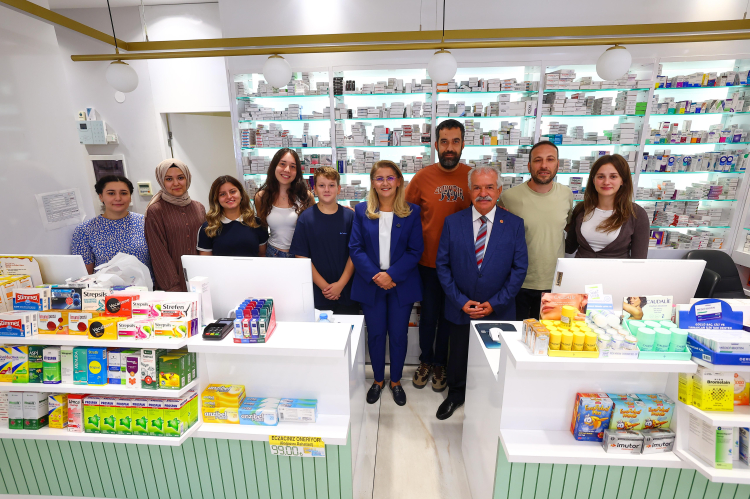 Bakırköy’de Atık İlaçlar Güvenle Toplanıyor