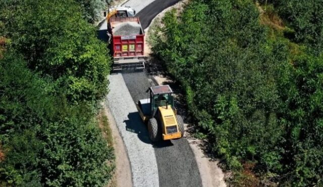 Ordu’da Mahalle ve Grup Yollarında Asfalt Seferberliği Devam Ediyor