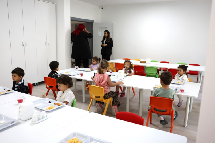 Eskişehir’de “Bizim Çocuk Evi” Kreşi Açıldı