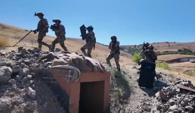 Türkiye-Bulgaristan Özel Kuvvetler Eğitimi Ankara’da Tamamlandı Türkiye-Bulgaristan Özel Kuvvetler Eğitimi Ankara’da Tamamlandı