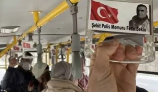 Kahramanmaraş ve Düzce’de Otobüs Tutacakları Şehit İsimleriyle Anıldı Kahramanmaraş ve Düzce’de Otobüs Tutacakları Şehit İsimleriyle Anıldı