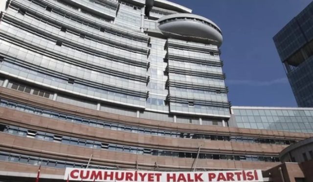 CHP Kurultay Davasında Karar 24 Ekim’e Ertelendi!