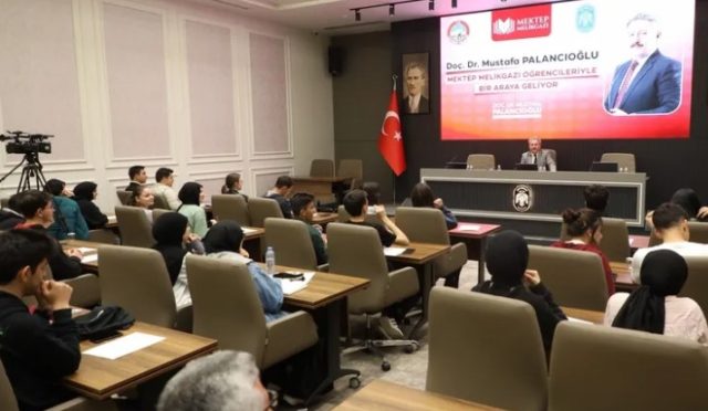 Mektep Melikgazi 2. Eğitim Yılı İçin Öğrenci Kabul Ediyor Mektep Melikgazi 2. Eğitim Yılı İçin Öğrenci Kabul Ediyor