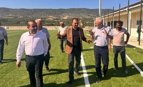 Tokat’a FIFA Standartlarında Futbol Sahası ve Uluslararası Atletizm Pisti Geliyor