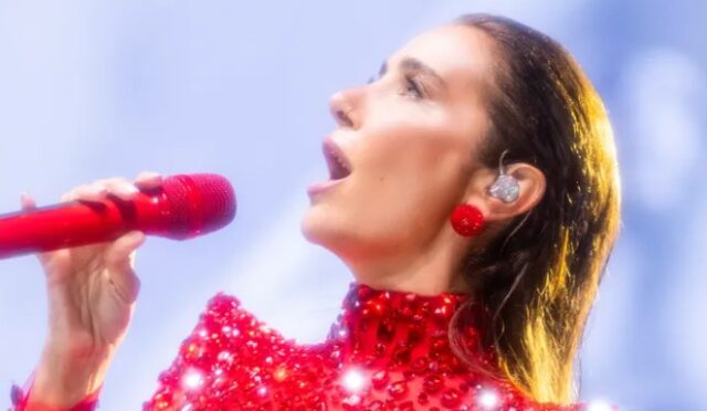 Harbiye’de Sıla’dan Müzik Ziyafeti Harbiye’de Sıla’dan Müzik Ziyafeti