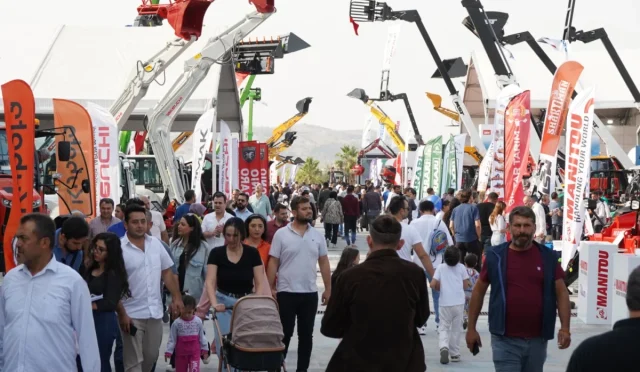 18.Adana Tarım Fuarı’na Truck1 Medya Desteği: Tarım Teknolojileri Küresel Pazarla Buluşuyor 18.Adana Tarım Fuarı’na Truck1 Medya Desteği: Tarım Teknolojileri Küresel Pazarla Buluşuyor