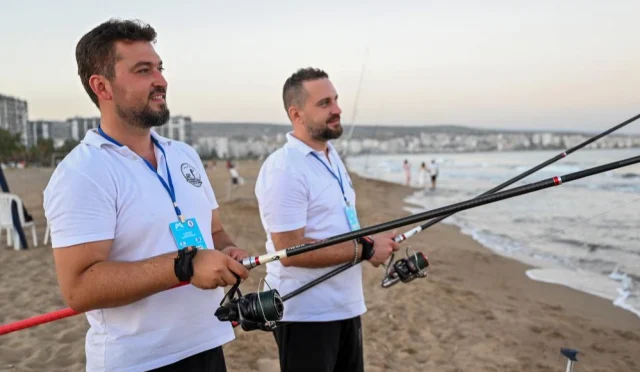 Mersin’de 8. Uluslararası Altın Kanca Balık Turnuvası Heyecanı